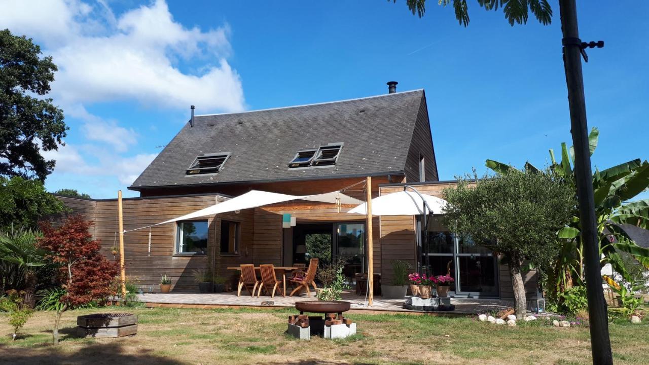アンボン L'Oustaou Du Bodo Bed & Breakfast エクステリア 写真
