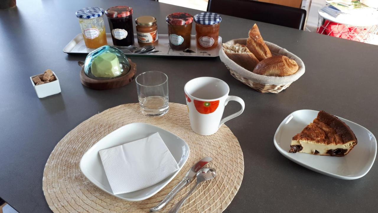 アンボン L'Oustaou Du Bodo Bed & Breakfast エクステリア 写真