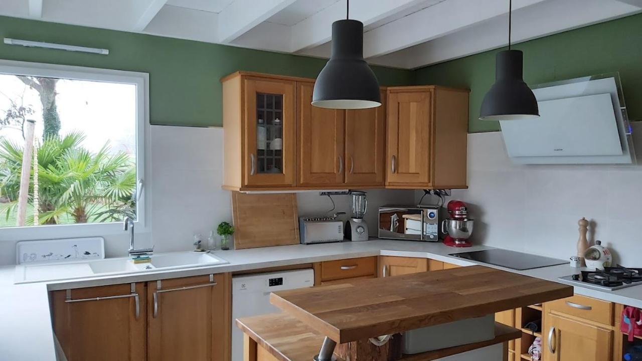 アンボン L'Oustaou Du Bodo Bed & Breakfast エクステリア 写真