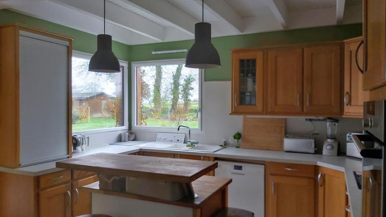 アンボン L'Oustaou Du Bodo Bed & Breakfast エクステリア 写真